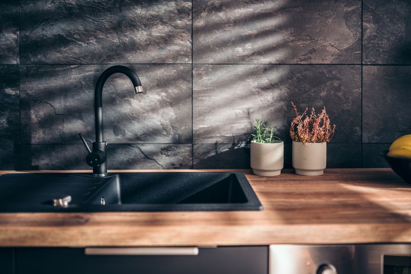 Backsplash and Wall Finishes